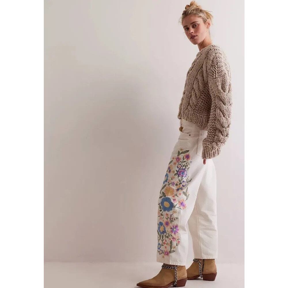 NWT We the Free Willow Floral Embroidered Jeans Cream White Size 29 Free People